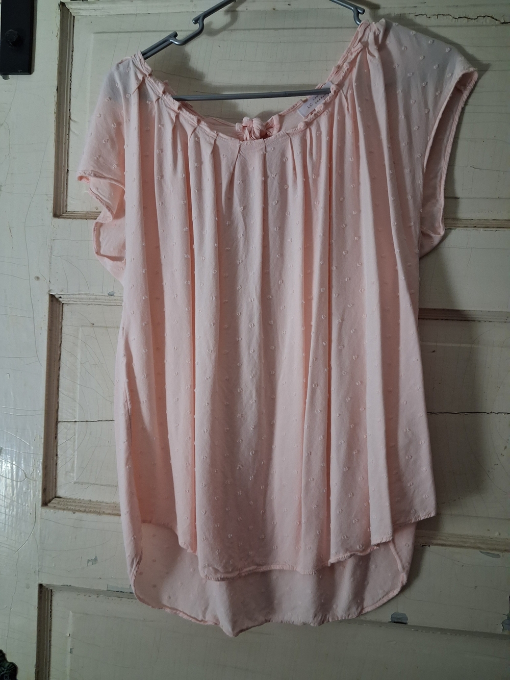 LC Lauren Conrad Light Pink Swiss Dot Flutter Sleeve Top